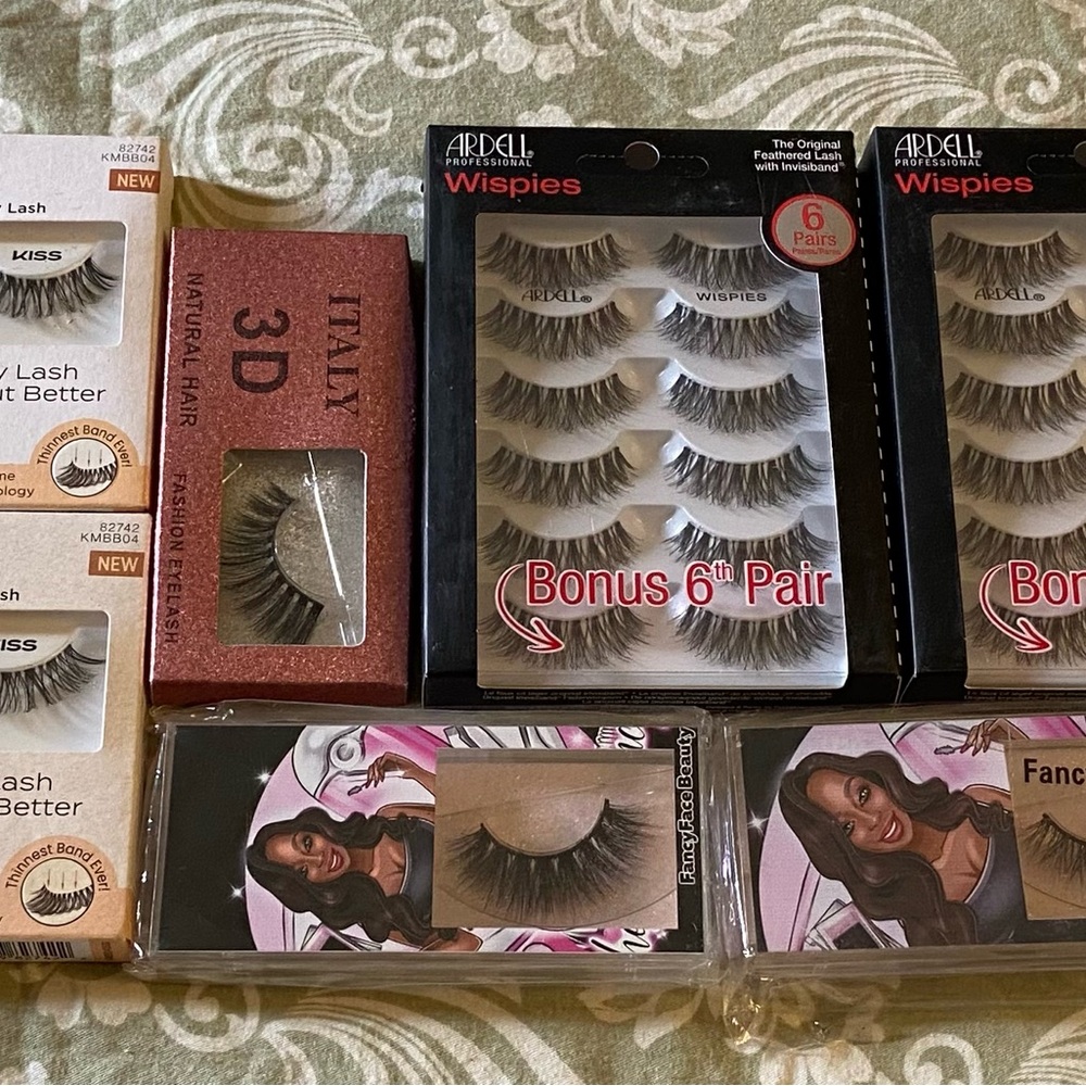 Assorted Eyelash Collection - Black (11 pcs)